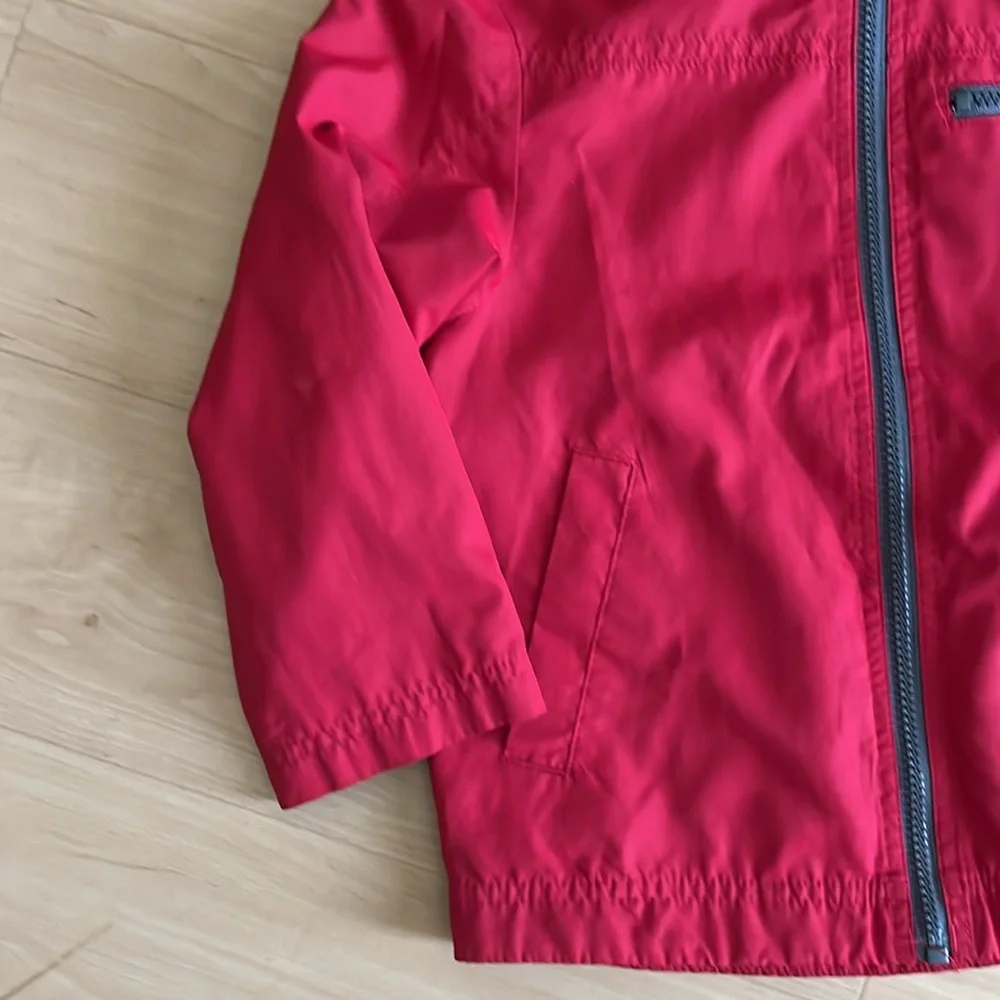 BOYS LINED RED HOODED JACKET WINDBREAKER RAISED COLLAR SZ S (4-5)